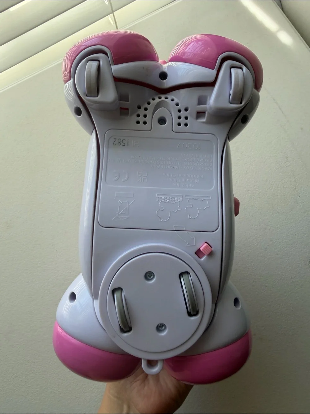 Bright Starts Rock & Glow Unicorn Musical Learning Toy Pink Crawling Babies